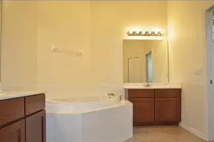 3555 Poinsettia Ave, Naples, FL 34104 - Photo 27