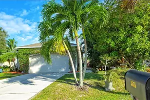 3555 Poinsettia Ave, Naples, FL 34104 - Photo 5