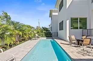 515 91st Ave N, Naples, FL 34108 - Photo 19