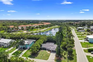 4688 Pembrooke Ln, Bonita Springs, FL 34134 - Photo 25