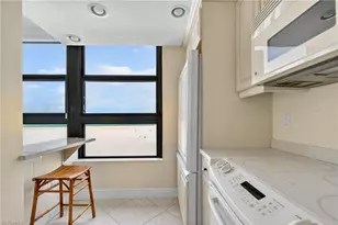 320 Seaview Ct, Marco Island, FL 34145 - Photo 7