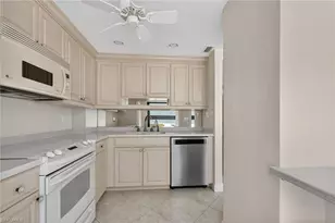 320 Seaview Ct, Marco Island, FL 34145 - Photo 15