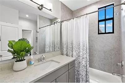 7490 Rockefeller Dr, Naples, FL 34119 - Photo 19