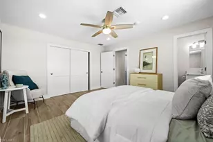 373 Egret Ave, Naples, FL 34108 - Photo 17