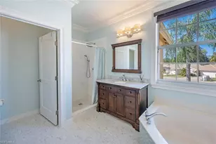1262 Barrigona Ct, Naples, FL 34119 - Photo 21