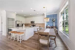 1262 Barrigona Ct, Naples, FL 34119 - Photo 9