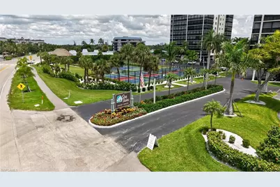 26171 Hickory Blvd #4C, Bonita Springs, FL 34134 - Photo 25