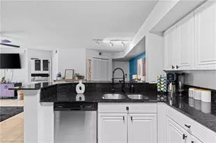 8225 Ibis Club Dr, Naples, FL 34104 - Photo 11