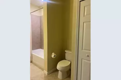 10300 Via Colomba Cir, Fort Myers, FL 33966 - Photo 21