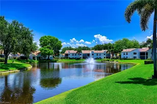 565 Beachwalk Cir, Naples, FL 34108 - Photo 25