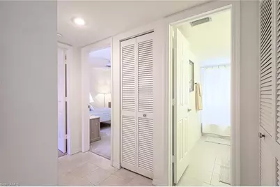 565 Beachwalk Cir #T104, Naples, FL 34108 - Photo 17
