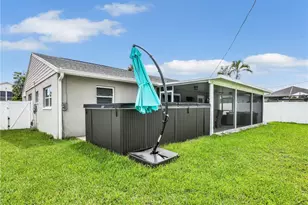 195 Hibiscus Dr, Fort Myers Beach, FL 33931 - Photo 29