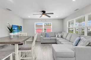 195 Hibiscus Dr, Fort Myers Beach, FL 33931 - Photo 11