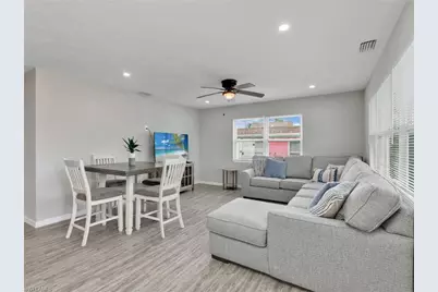 195 Hibiscus Dr, Fort Myers Beach, FL 33931 - Photo 9