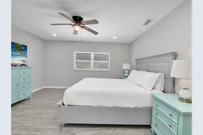 195 Hibiscus Dr, Fort Myers Beach, FL 33931 - Photo 15