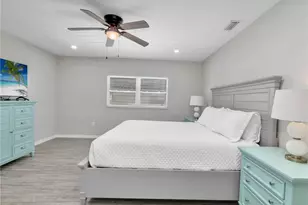 195 Hibiscus Dr, Fort Myers Beach, FL 33931 - Photo 15