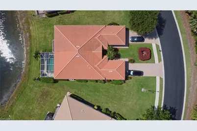 7755 Berkshire Pines Dr, Naples, FL 34104 - Photo 13