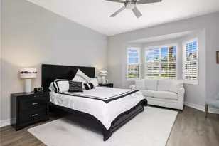 4758 Stratford Ct, Naples, FL 34105 - Photo 19