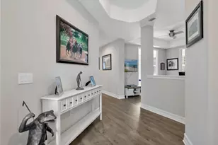 4758 Stratford Ct, Naples, FL 34105 - Photo 5