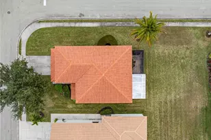 2727 Blue Cypress Lake Ct, Cape Coral, FL 33909 - Photo 35