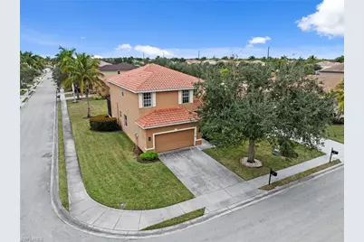 2727 Blue Cypress Lake Ct, Cape Coral, FL 33909 - Photo 33