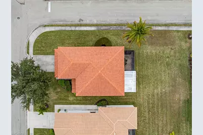 2727 Blue Cypress Lake Ct, Cape Coral, FL 33909 - Photo 49