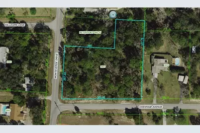 2035 Oxenham Ave, Spring Hill, FL 34610 - Photo 1