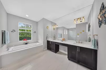 37 Johnnycake Dr, Naples, FL 34110 - Photo 7