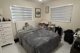 209 SW 42nd St, Cape Coral, FL 33914 - Photo 7