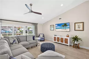 240 Channel Dr, Naples, FL 34108 - Photo 5