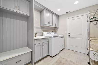 240 Channel Dr, Naples, FL 34108 - Photo 23