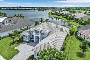 14226 Charthouse Cir, Naples, FL 34114 - Photo 11