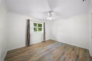 8700 Exeter St, Fort Myers, FL 33907 - Photo 9