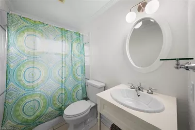 8700 Exeter St, Fort Myers, FL 33907 - Photo 11