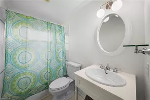 8700 Exeter St, Fort Myers, FL 33907 - Photo 11