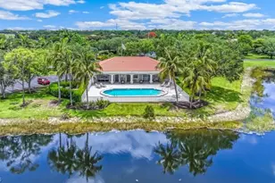 9936 Springlake Cir, Estero, FL 33928 - Photo 11