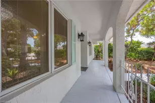 816 Turkey Oak Ln, Naples, FL 34108 - Photo 3