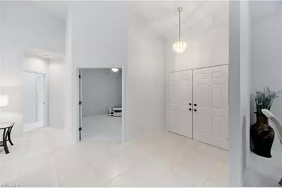 816 Turkey Oak Ln, Naples, FL 34108 - Photo 5
