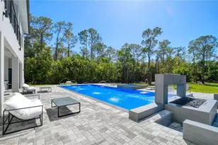5160 Teak Wood Dr, Naples, FL 34119 - Photo 11