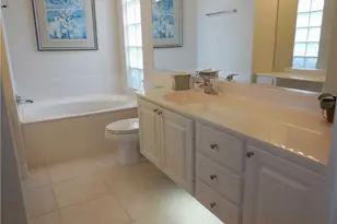 3914 Upolo Ln, Naples, FL 34119 - Photo 15