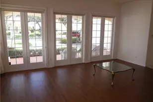 3914 Upolo Ln, Naples, FL 34119 - Photo 9