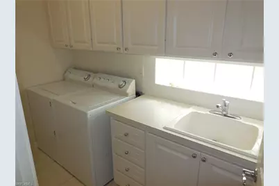 3914 Upolo Ln, Naples, FL 34119 - Photo 23