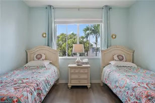 7925 Mahogany Run Ln, Naples, FL 34113 - Photo 23