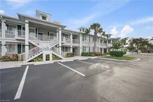 7925 Mahogany Run Ln, Naples, FL 34113 - Photo 29