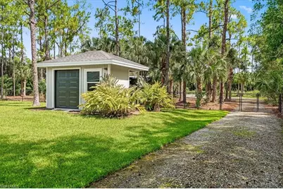 4641 1st Ave SW, Naples, FL 34119 - Photo 35