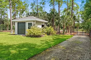 4641 1st Ave SW, Naples, FL 34119 - Photo 35