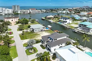 319 Lagoon Ave, Naples, FL 34108 - Photo 43