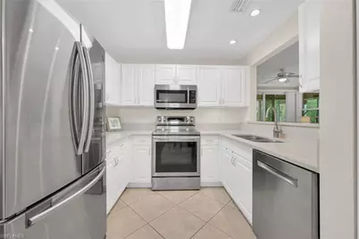 6735 Huntington Lakes Cir #102, Naples, FL 34119 - Photo 5