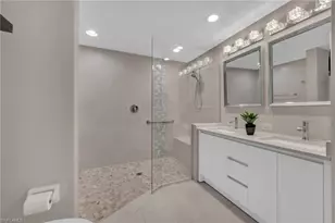 6735 Huntington Lakes Cir, Naples, FL 34119 - Photo 11