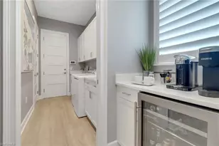 6225 Antigua Way, Naples, FL 34113 - Photo 15